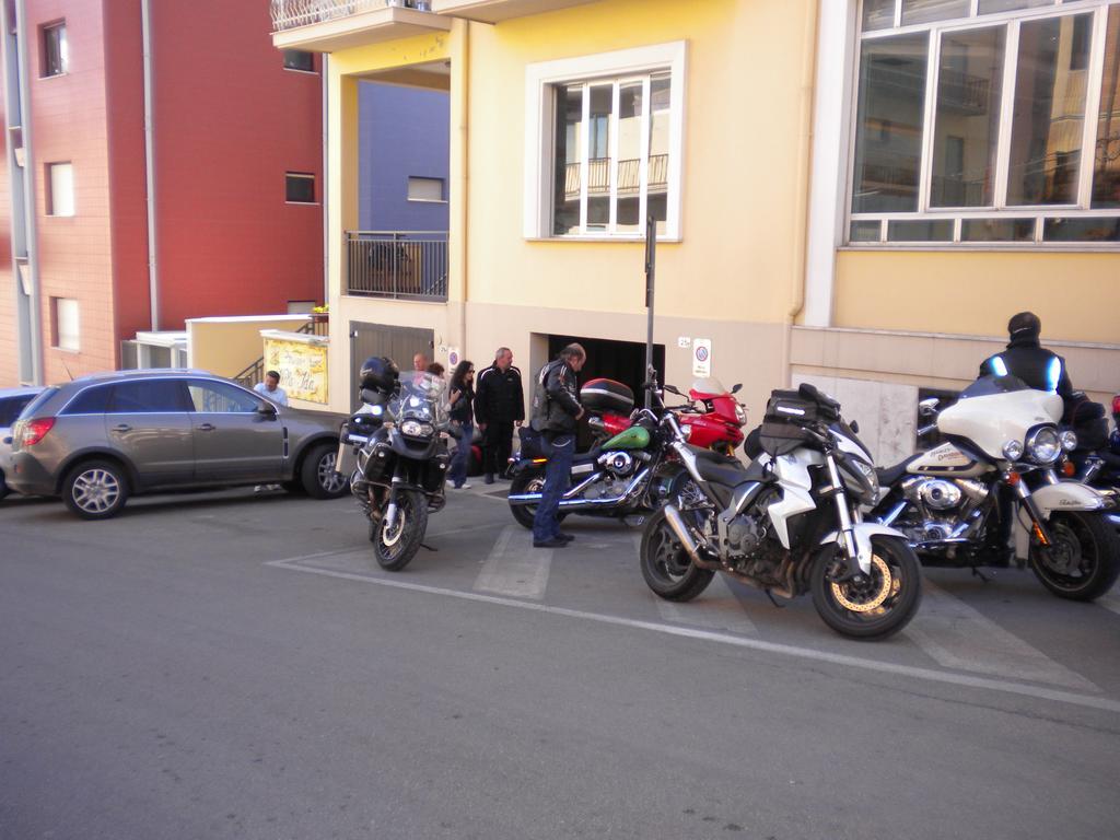 Pensione Villa Ida Termoli Exterior foto